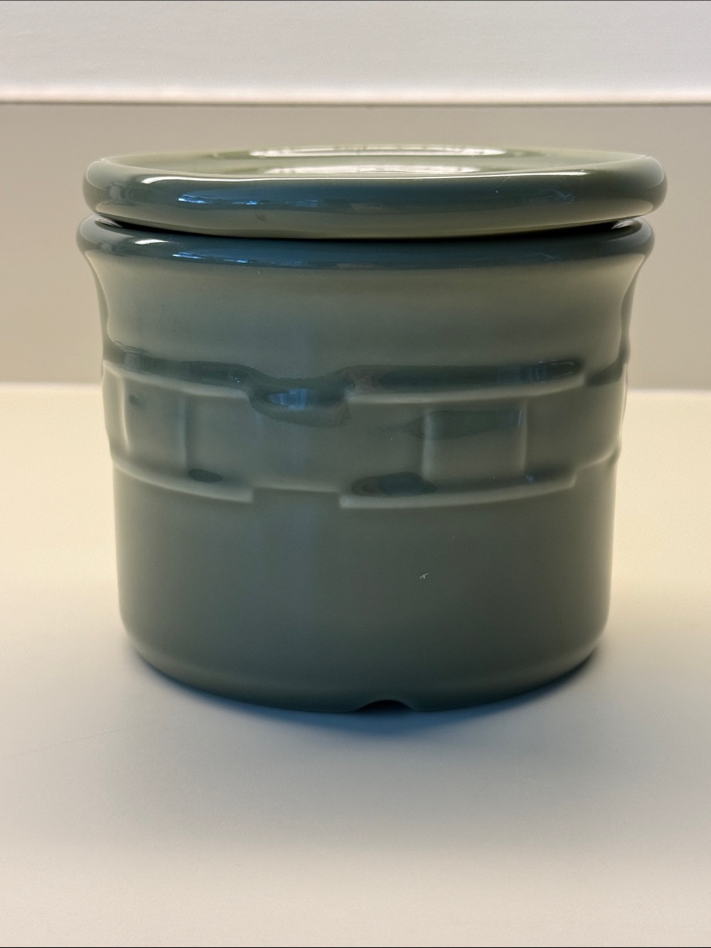 Longaberger pottery sage one pint crock with lid.